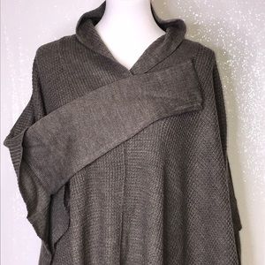 RETROD Gray Brown Waffle Sweater Poncho Size Large